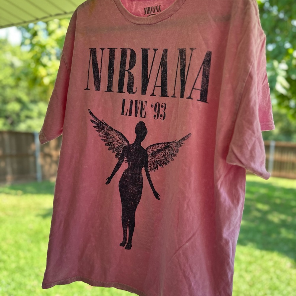 NIRVANA Graphic Tee
